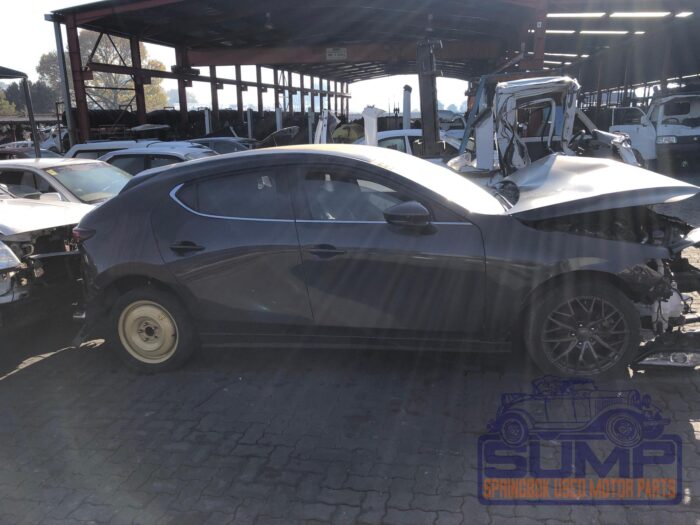 MAZDA , MAZDA 3 1 . 5 DYNAMIC 5 Dr , GREY , 2019 ( 29986 ) - Image 3