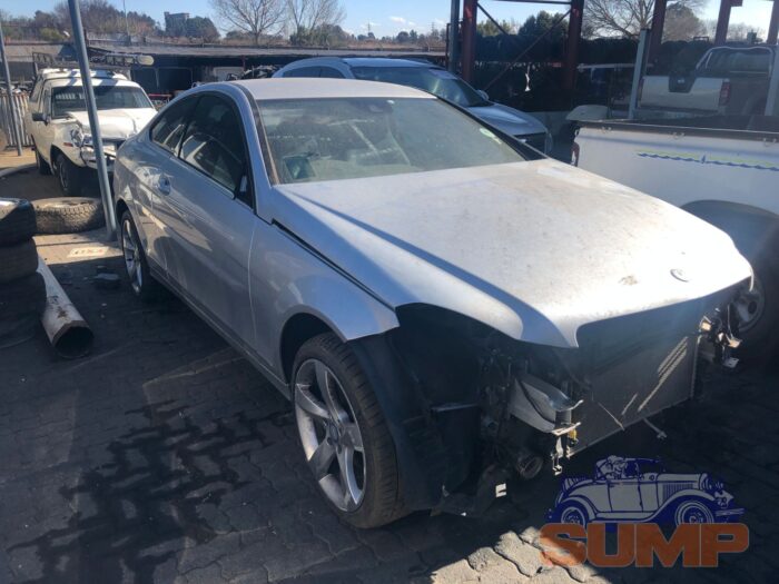 MERCEDES - BENZ , C 250 BE COUPE A / T W 204 , SILVER , 2014 ( 29522 ) - Image 2