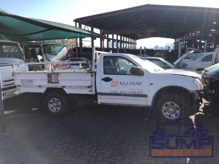 ISUZU , KB 250 Dc P / U S / C , WHITE , 2006 ( 29984 ) - Image 3