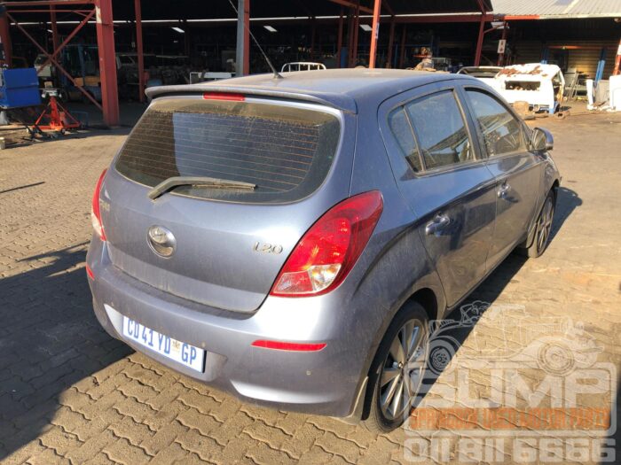 HYUNDAI , I 20 1 . 4 , BLUE , 2012 ( 30551 ) - Image 4
