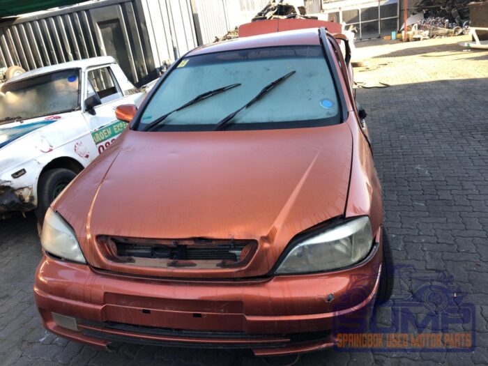 OPEL , ASTRA CLASSIC 1 . 6 CDE A / C , ORANGE , 2000 ( 29965 )