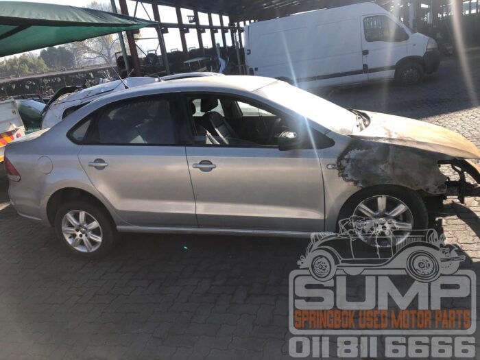 VOLKSWAGEN , POLO 1 . 4 COMFORTLINE , SILVER , 2014 ( 30591 ) - Image 3