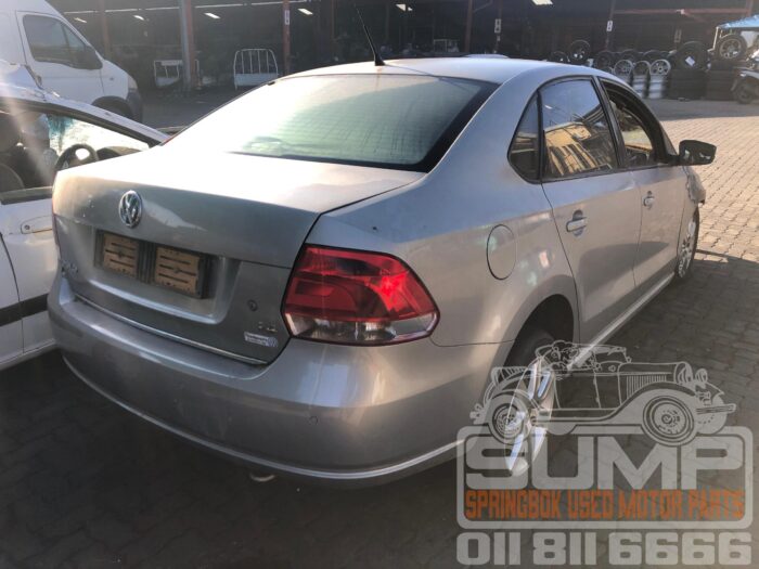 VOLKSWAGEN , POLO 1 . 4 COMFORTLINE , SILVER , 2014 ( 30591 ) - Image 4