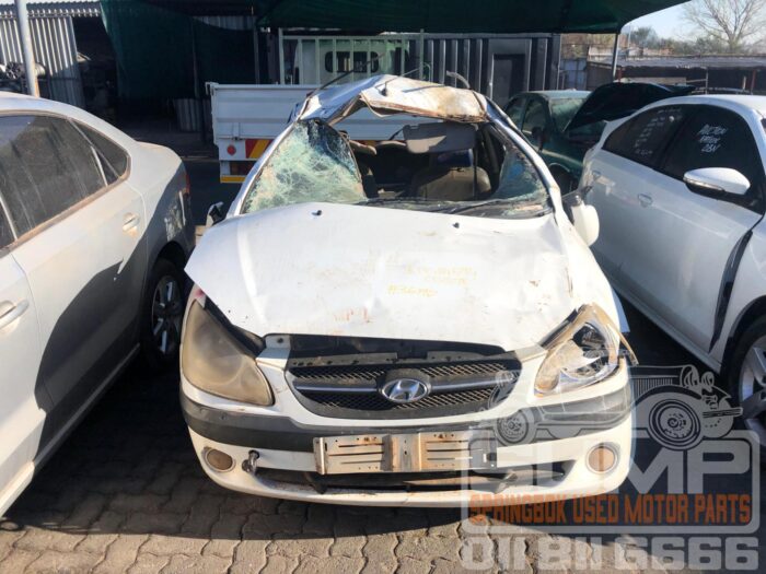 HYUNDAI , GETZ 1 . 45 HS , WHITE , 2011 ( 30582 )