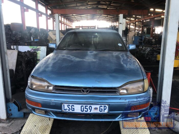 TOYOTA , CAMRY 220 S Ei , BLUE , 1994 ( 30041 )