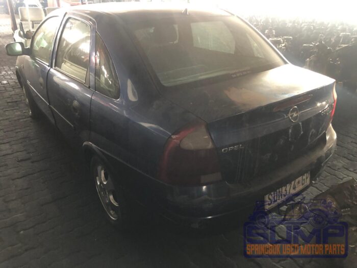OPEL , CORSA CLASSIC 1 . 8 EXECUTIVE , BLUE , 2002 ( 30042 ) - Image 6
