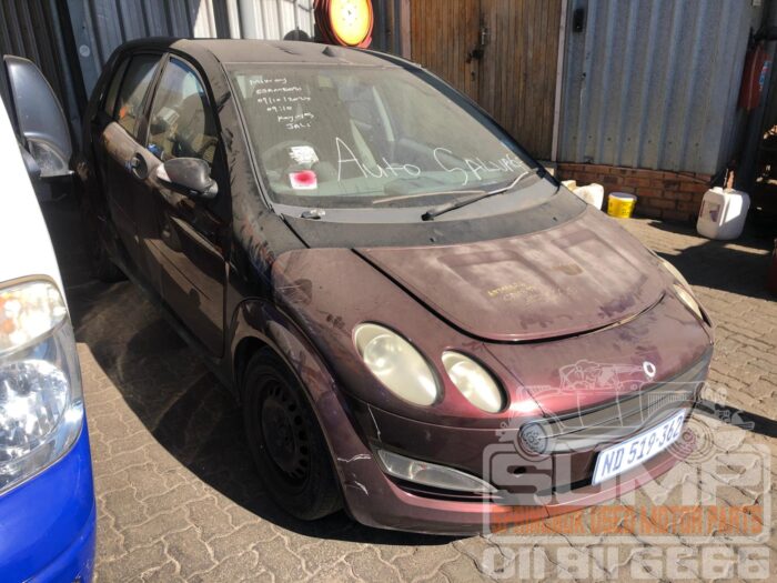 SMART , FORFOUR 1 . 3 PURE , PURPEL , 2006 ( 30578 ) - Image 2