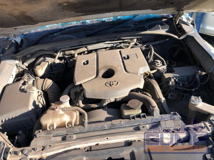 TOYOTA , HILUX 2 . 4 GD 6 SRX 4 X A / T P / U S / C , WHITE , 2016 ( 30068 ) - Image 7