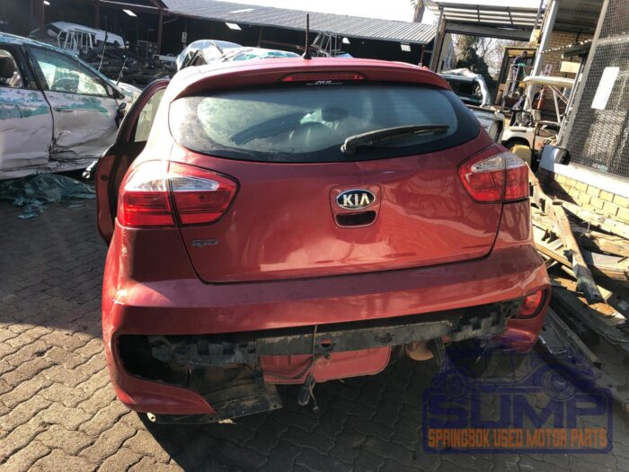 KIA , RIO 1 . 2 5 DR , RED , 2011 ( 30069 ) - Image 2