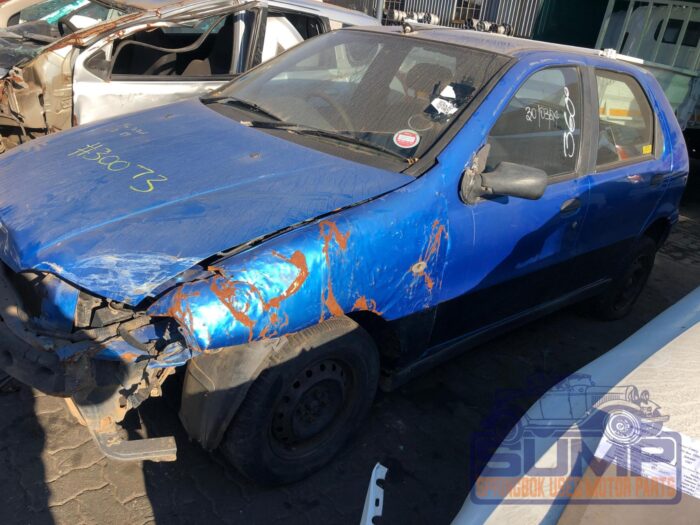 FIAT , PALIO 1 . 2 EL 5 Dr , BLUE , 2003 ( 30073 ) - Image 3