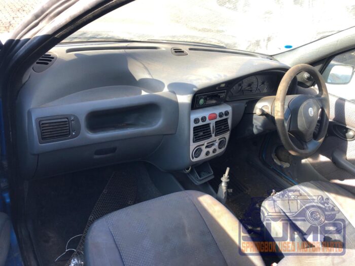 FIAT , PALIO 1 . 2 EL 5 Dr , BLUE , 2003 ( 30073 ) - Image 5