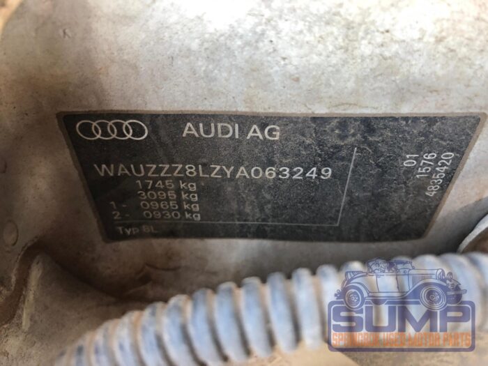 AUDI , A 3 1 . 8 A / T , WHITE , 2000 ( 30077 ) - Image 10