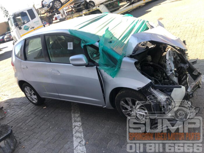 HONDA , JAZZ 1 . 5 A / T , SILVER , 2012 ( 30585 ) - Image 3