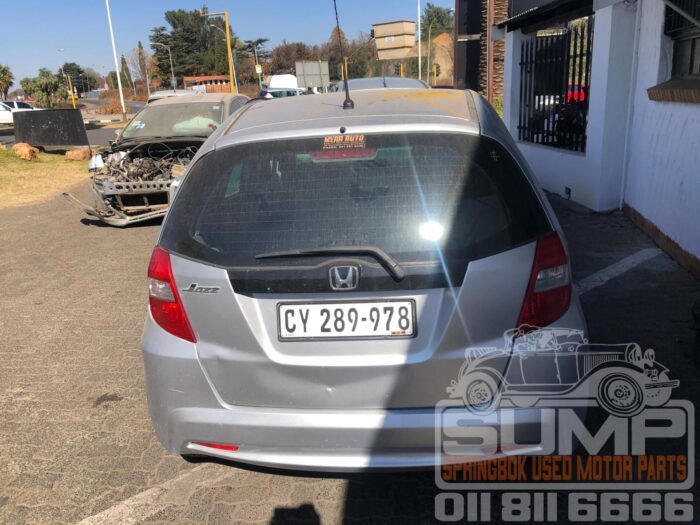 HONDA , JAZZ 1 . 5 A / T , SILVER , 2012 ( 30585 ) - Image 5