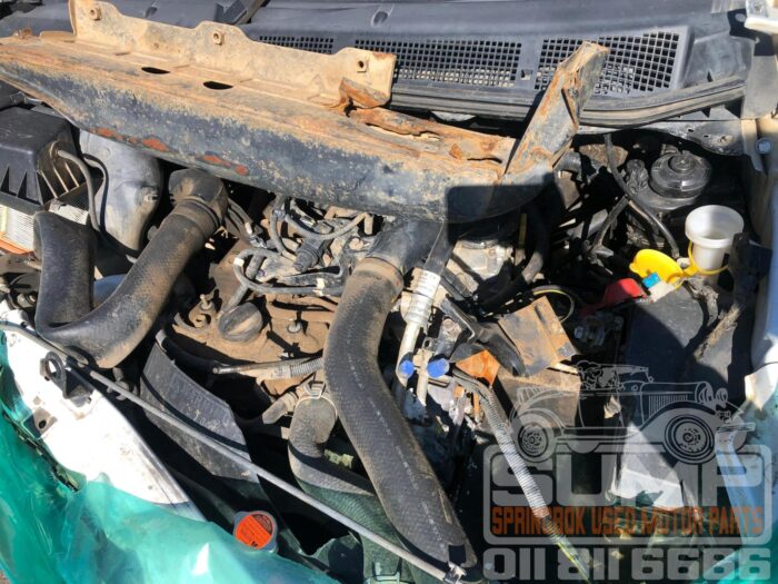 ISUZU , KB 250 D - TEQ HO X - RAIDER D / C , WHITE , 2016 ( 30573 ) - Image 11