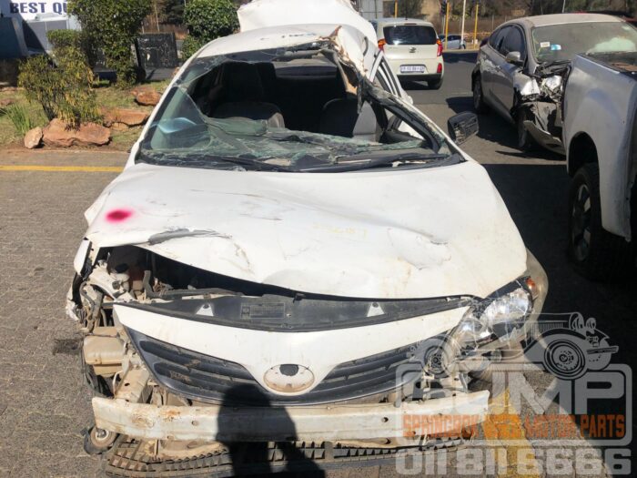 TOYOTA , COROLLA QUEST 1 . 6 , WHITE , 2018 ( 30594 )