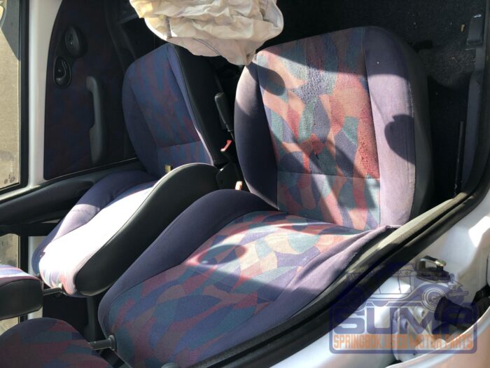 FIAT , PALIO 1 . 2 EL 5 dr , WHITE , 2002 ( 30074 ) - Image 6