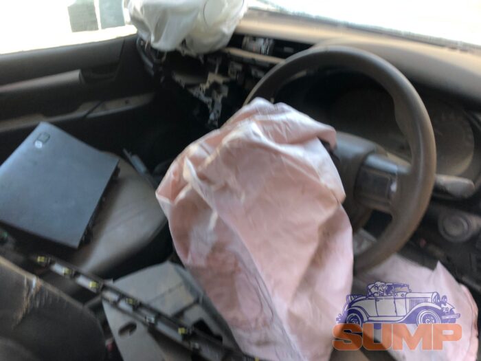 TOYOTA , HILUX 2 . 4 GD S A / C P / U S / C , WHITE , 2021 ( 29549 ) - Image 10