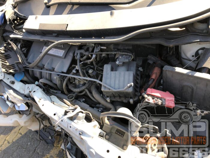 HONDA , INSIGHT 1 . 3 HYBRID , WHITE , 2013 ( 30580 ) - Image 11