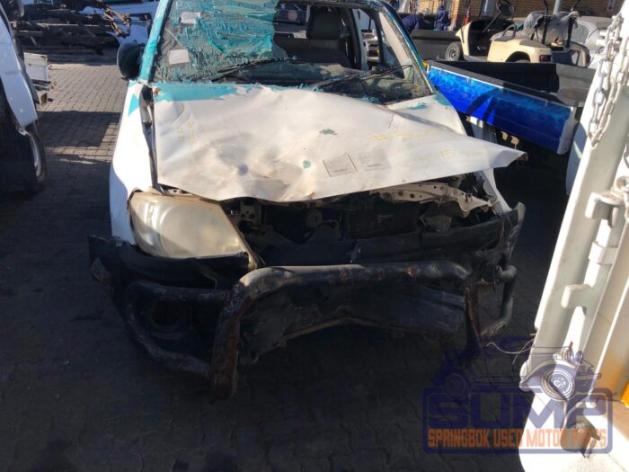 TOYOTA , HILUX 2 . 5 D - 4 D P / U S / C , WHITE , 2011 ( 30071 )