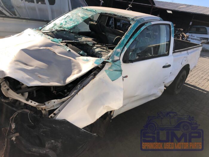 TOYOTA , HILUX 2 . 5 D - 4 D P / U S / C , WHITE , 2011 ( 30071 ) - Image 3