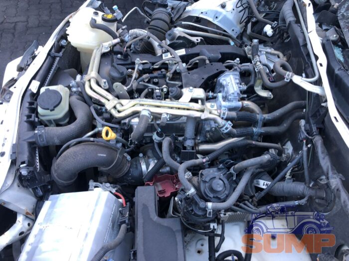 TOYOTA , HILUX 2 . 4 GD - 6 RB SRX P / U S / C , WHITE , 2016 ( 29548 ) - Image 9
