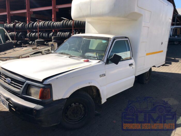 FORD , COURIER 1800 LWB P / U S / C , WHITE , 1999 ( 30078 ) - Image 2