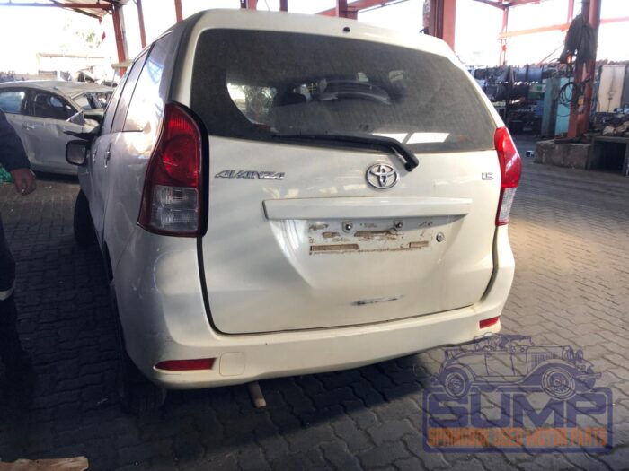 TOYOTA , AVANZA 1 . 5 SX , WHITE , 2014 ( 30054 ) - Image 2