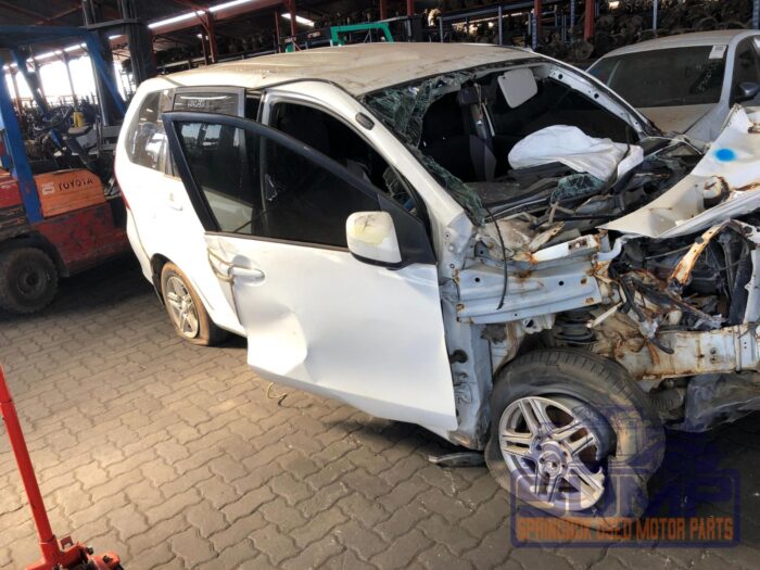TOYOTA , AVANZA 1 . 5 SX , WHITE , 2014 ( 30054 ) - Image 4