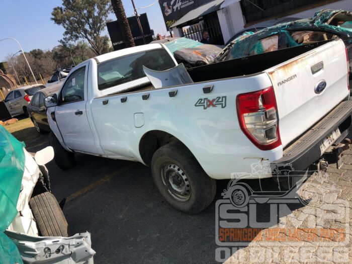 FORD , RANGER 2 . 2 TD Ci XL S / C , WHITE , 2016 ( 30575 ) - Image 7