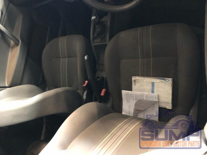 VOLKSWAGEN , POLO VIVO GP 1 . 4 STREETWISE , WHITE , 2015 ( 30055 ) - Image 6