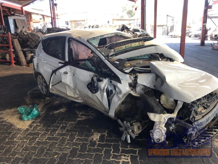 FORD , 1 . 5 FIESTA TDCI TRENLINE , WHITE , 2018 ( 30053 ) - Image 4