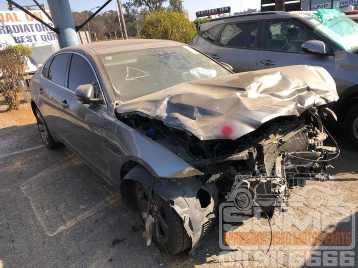JAGUAR , XF 2 . 0 D PRESTIGE , GRAY , 2017 ( 30567 ) - Image 2