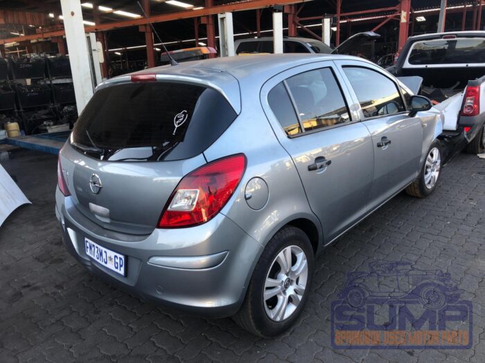 OPEL , CORSA 1 . 4 ESSENTIA 5 Dr , SILVER , 2012 ( 30088 ) - Image 4