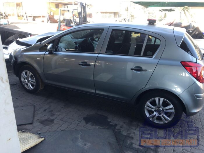 OPEL , CORSA 1 . 4 ESSENTIA 5 Dr , SILVER , 2012 ( 30088 ) - Image 7
