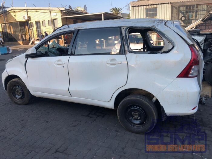 TOYOTA , AVANZA 1 . 5 , WHITE , 2015 ( 30094 ) - Image 7