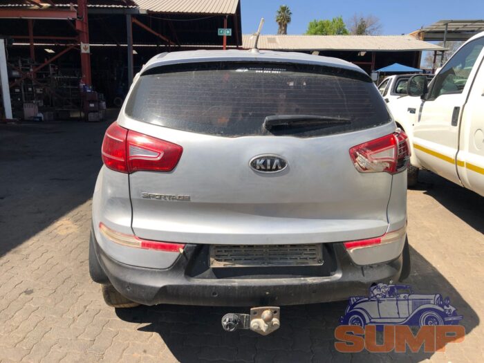 KIA , SPORTAGE 2 . 0 IGNITE , SILVER , 2010 ( 29568 ) - Image 5