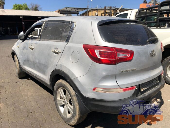 KIA , SPORTAGE 2 . 0 IGNITE , SILVER , 2010 ( 29568 ) - Image 6