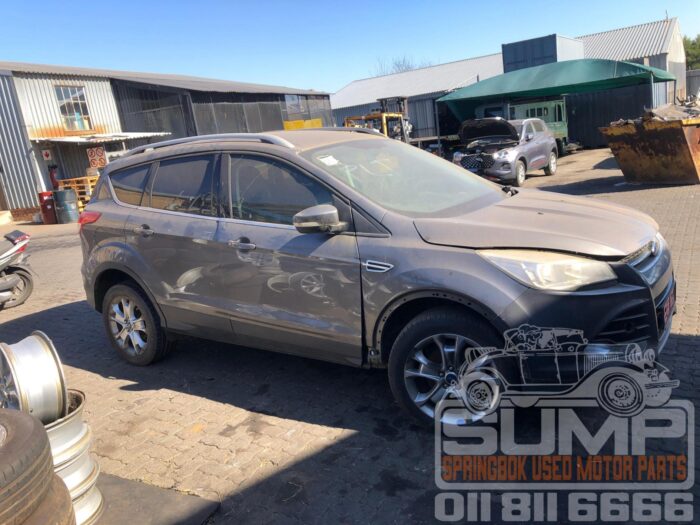 FORD , KUGA 1 . 6 ECOBOOST TREND , GREY , 2014 ( 30553 ) - Image 3