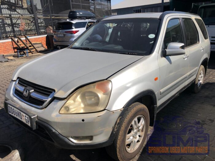 HONDA , CR - V 2 . 0 A / T , SILVER , 2003 ( 30103 ) - Image 8
