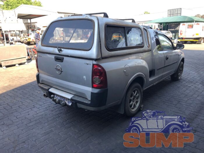 OPEL , CORSA UTILITY 1 . 7 D Ti SPORT P / U S / C , SILVER , 2004 ( 29590 ) - Image 4