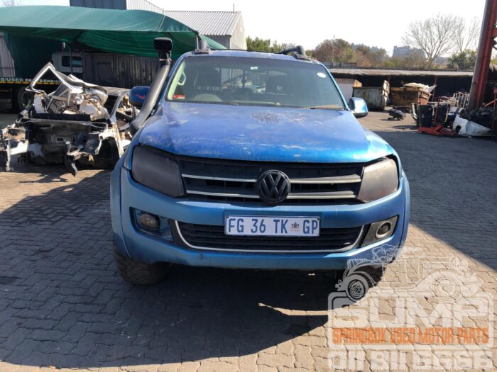 VOLKSWAGEN , AMAROK , BLUW , 2013 ( 30617 )