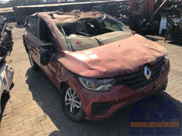 RENAULT , TRIBER 1 . 0 EXPRESSION / LIFE , RED , 2022 ( 30131 ) - Image 2