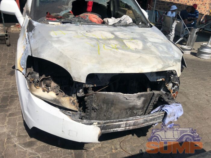 CHEVROLET , ORLANDO 1 . 8 LS , WHITE , 2012 ( 29642 )