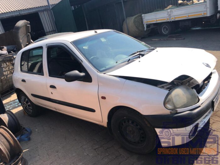 RENAULT , CLIO , WHITE , 2000 ( 30146 ) - Image 3