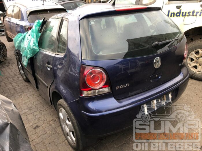 VOLKSWAGEN , POLO 1 . 4 TRENDLINE , BLUE , 2005 ( 30673 ) - Image 6