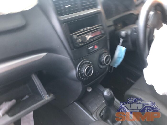 TOYOTA , AVANZA 1 . 3 SX , SILVER , 2017 ( 29630 ) - Image 5