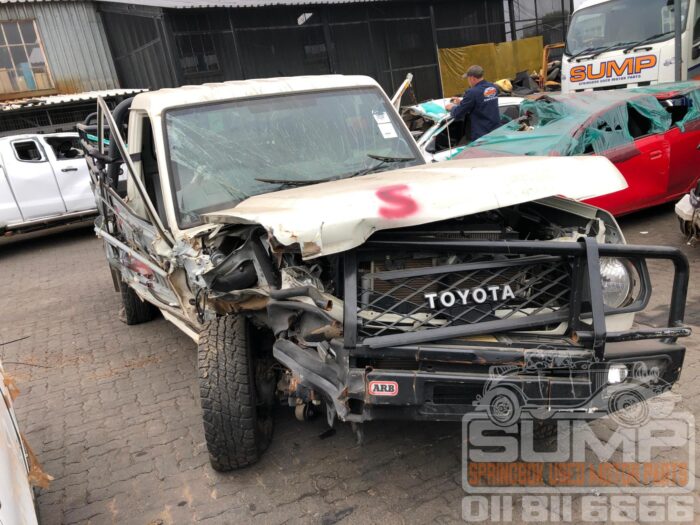 TOYOTA , LANDCRUISER 79 2 . 8 GD - 6 S / C A / T , WHITE , 2023 ( 30678 ) - Image 2