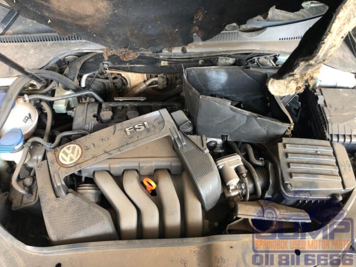 VOLKSWAGEN , GOLF 5 2 . 0 FSI SPORTLINE , SILVER , 2004 ( 30134 ) - Image 9