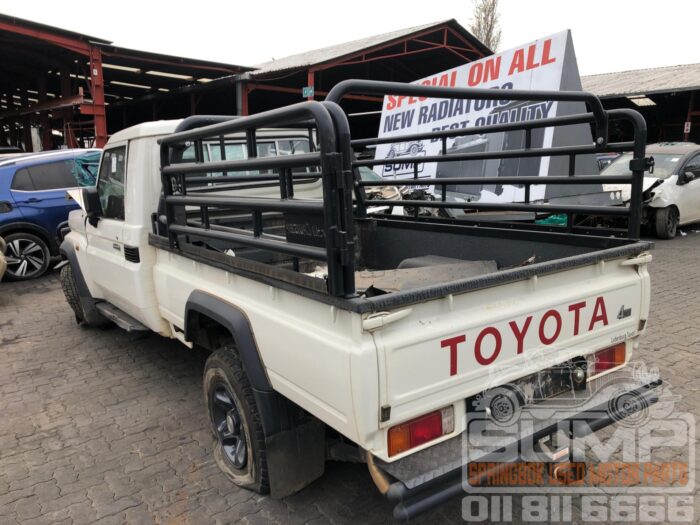 TOYOTA , LANDCRUISER 79 2 . 8 GD - 6 S / C A / T , WHITE , 2023 ( 30678 ) - Image 6